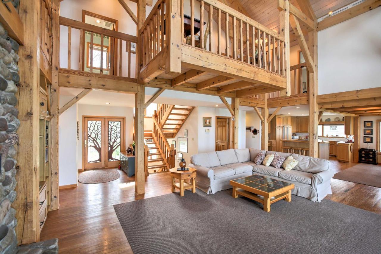 Gorgeous Charlevoix Home On Lake Michigan! Ellsworth Exterior foto