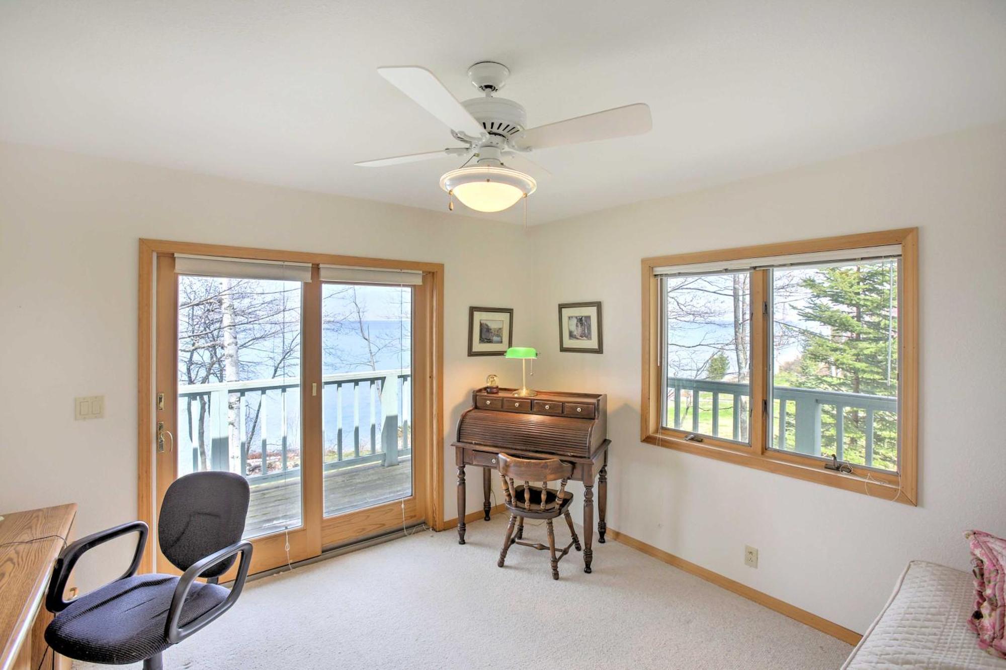 Gorgeous Charlevoix Home On Lake Michigan! Ellsworth Exterior foto